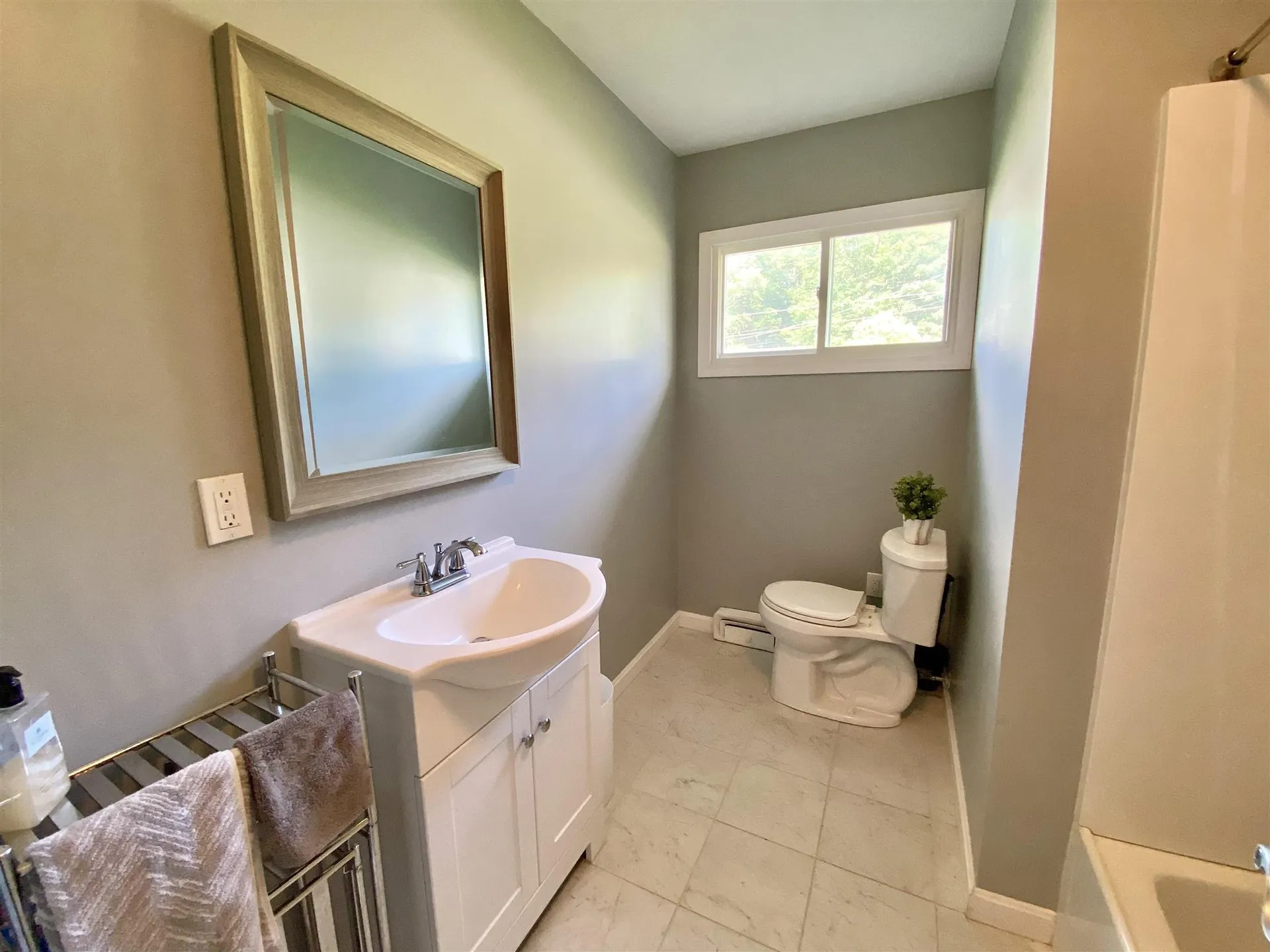 186 Franklin Street Laconia NH 03246