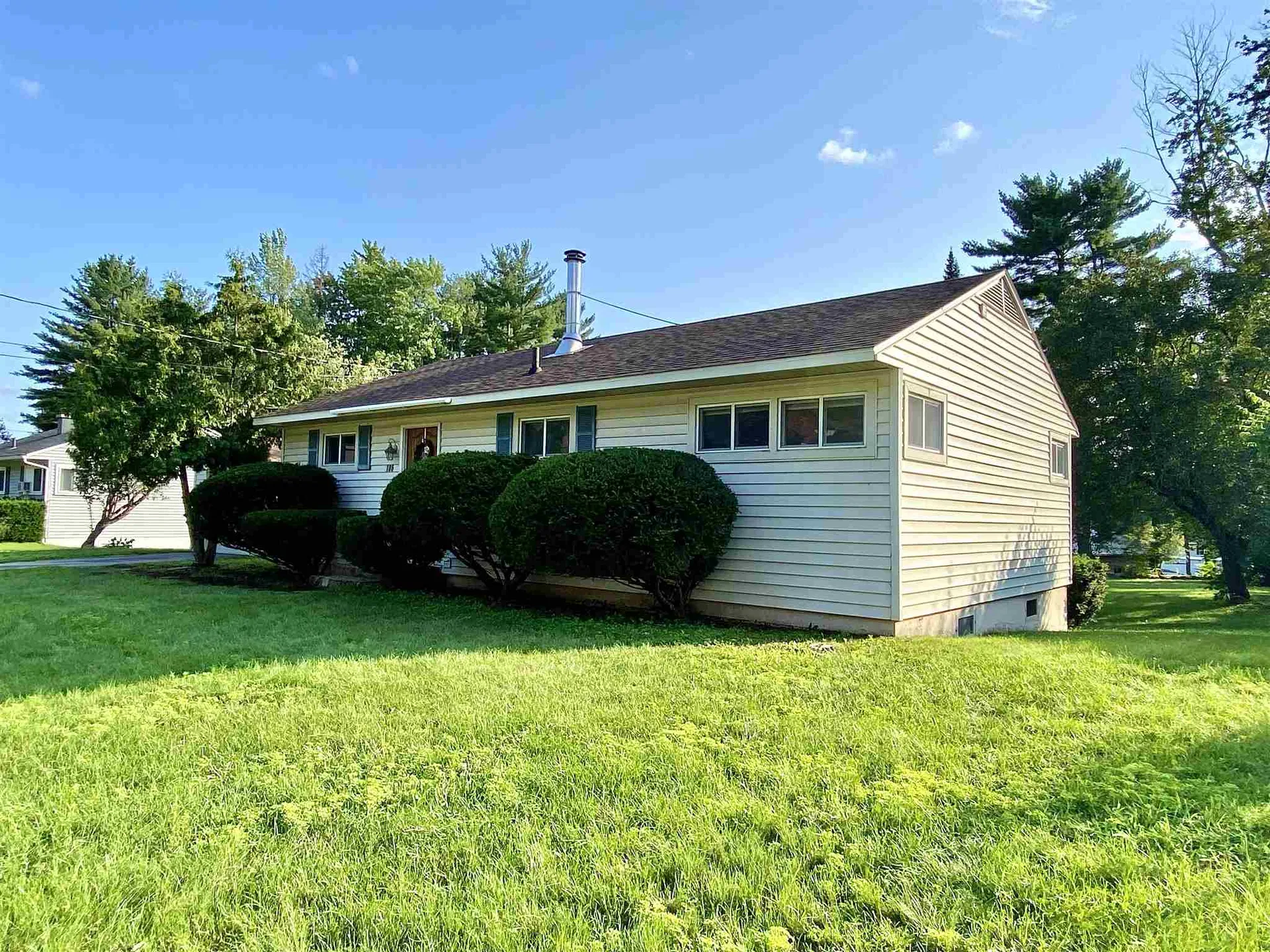186 Franklin Street Laconia NH 03246