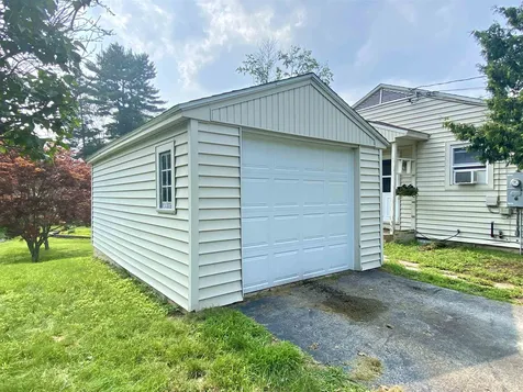 186 Franklin Street Laconia NH 03246
