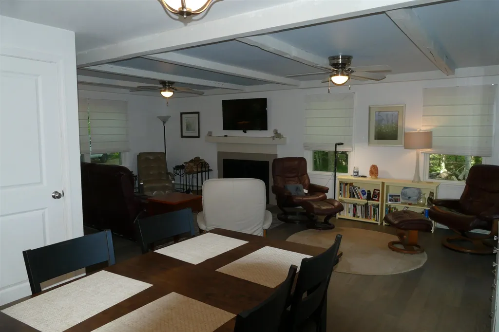 40 Lamprey Drive Nottingham NH 03290