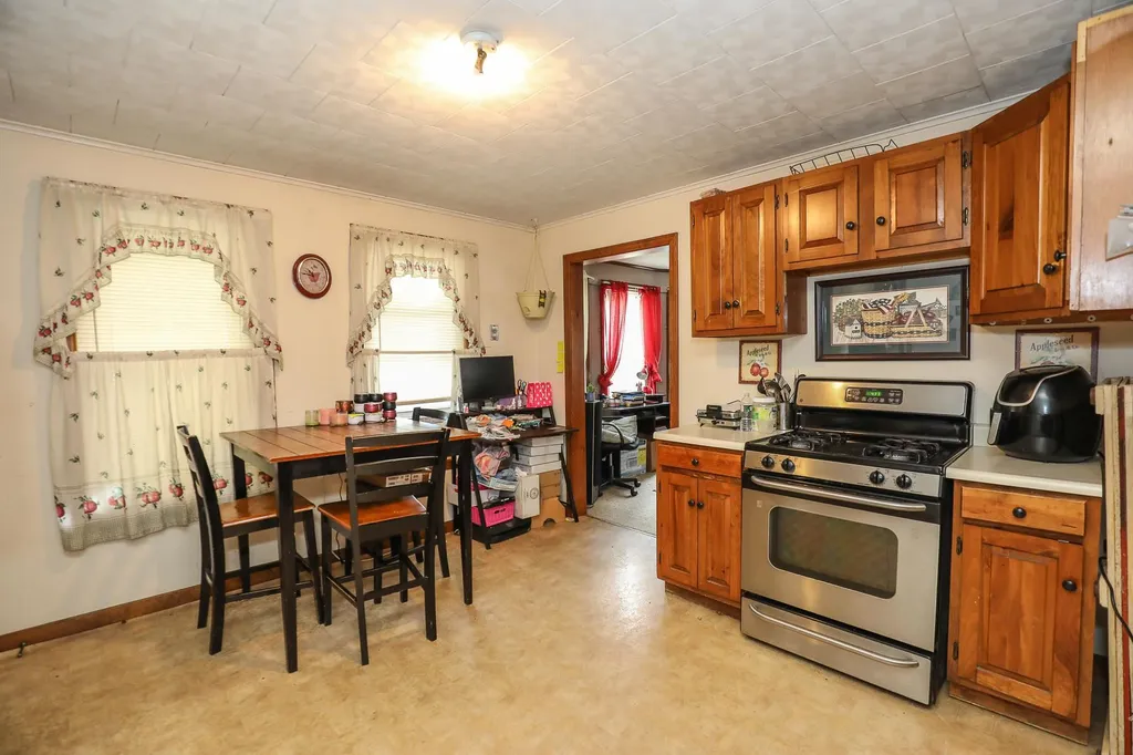 171 Boutwell Street Manchester NH 03102