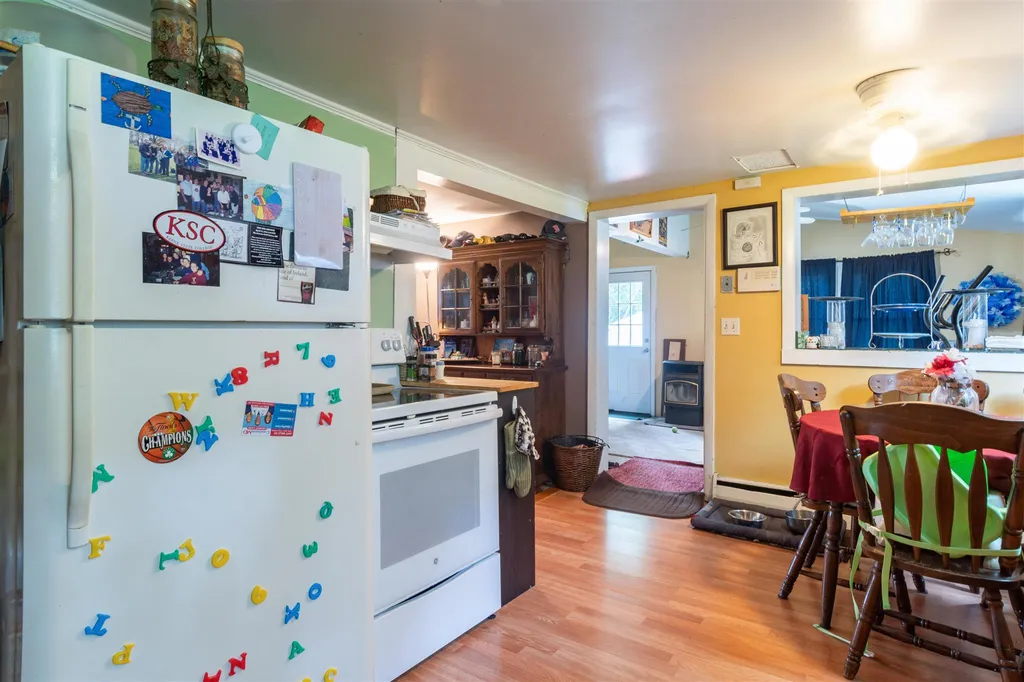 5 Hoyt Street Merrimack NH 03054