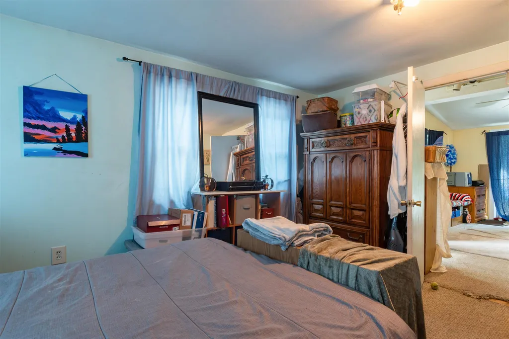 5 Hoyt Street Merrimack NH 03054