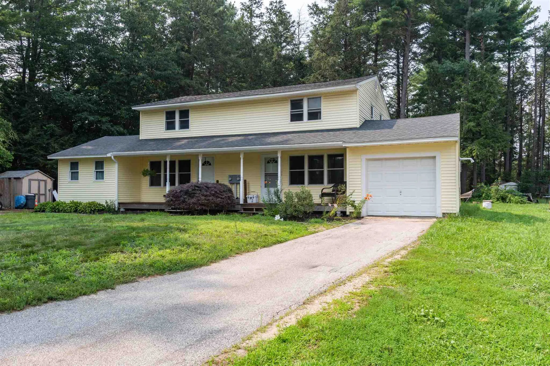 5 Hoyt Street Merrimack NH 03054