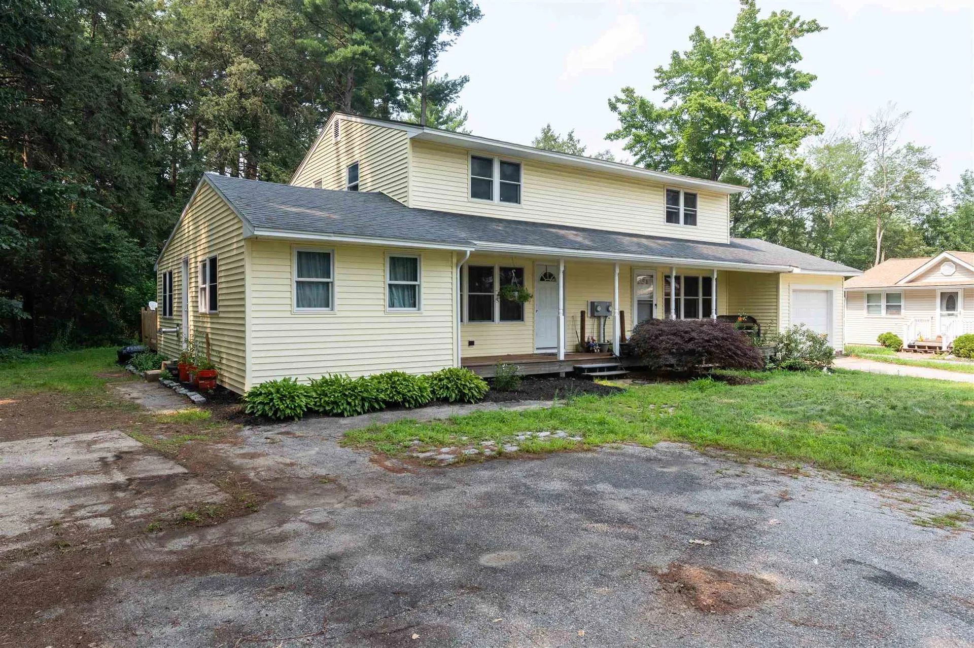 5 Hoyt Street Merrimack NH 03054
