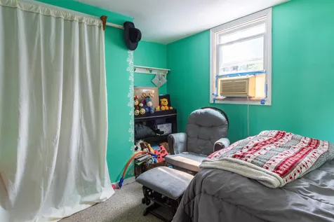 5 Hoyt Street Merrimack NH 03054