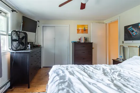 5 Hoyt Street Merrimack NH 03054