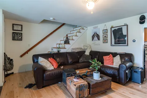 5 Hoyt Street Merrimack NH 03054