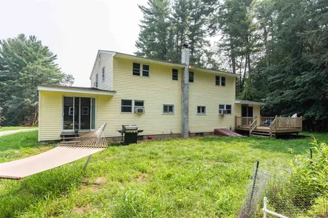 5 Hoyt Street Merrimack NH 03054