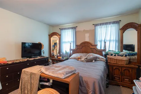 5 Hoyt Street Merrimack NH 03054