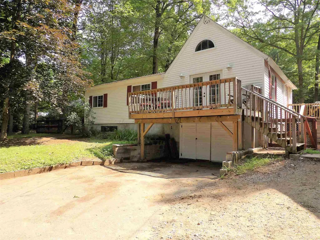 250 Oak Hill Road Northfield NH 03276