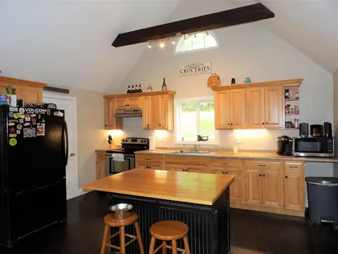 250 Oak Hill Road Northfield NH 03276