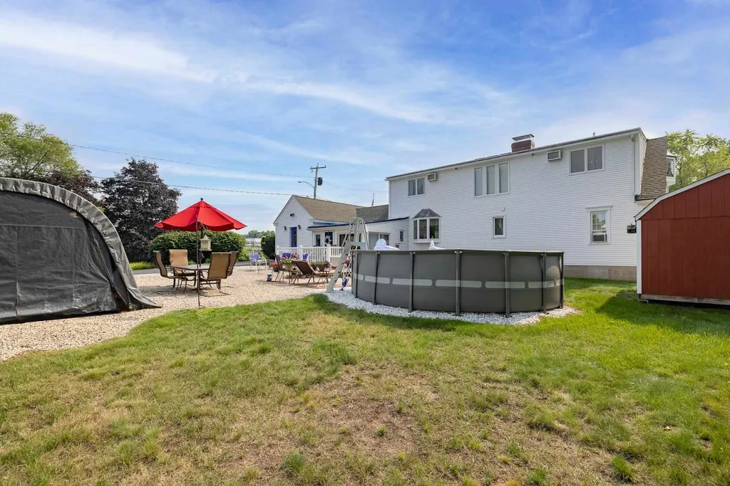 617 Woodbury Avenue Portsmouth NH 03801