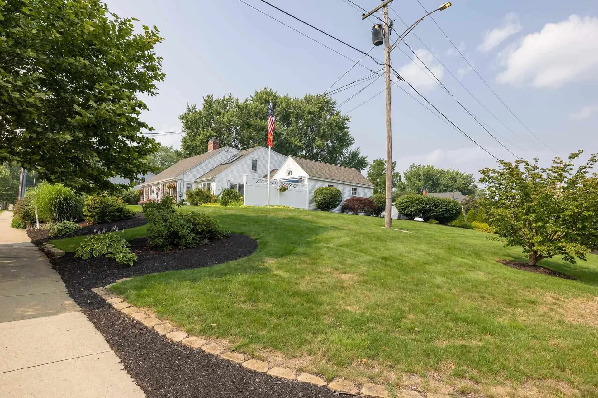 617 Woodbury Avenue Portsmouth NH 03801