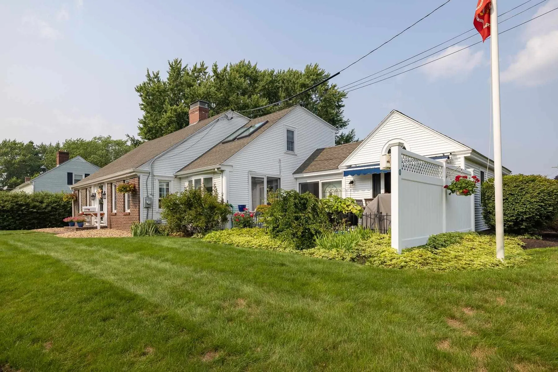 617 Woodbury Avenue Portsmouth NH 03801