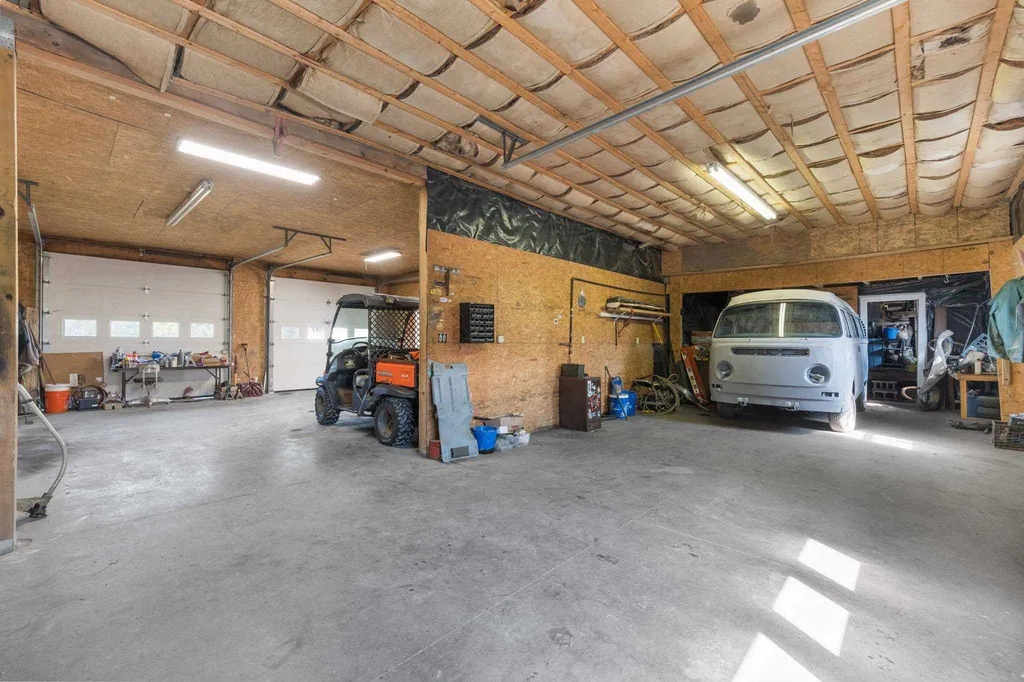15 Middle Road Tuftonboro NH 03894