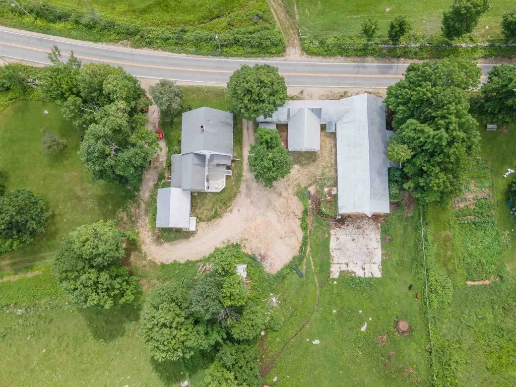 15 Middle Road Tuftonboro NH 03894