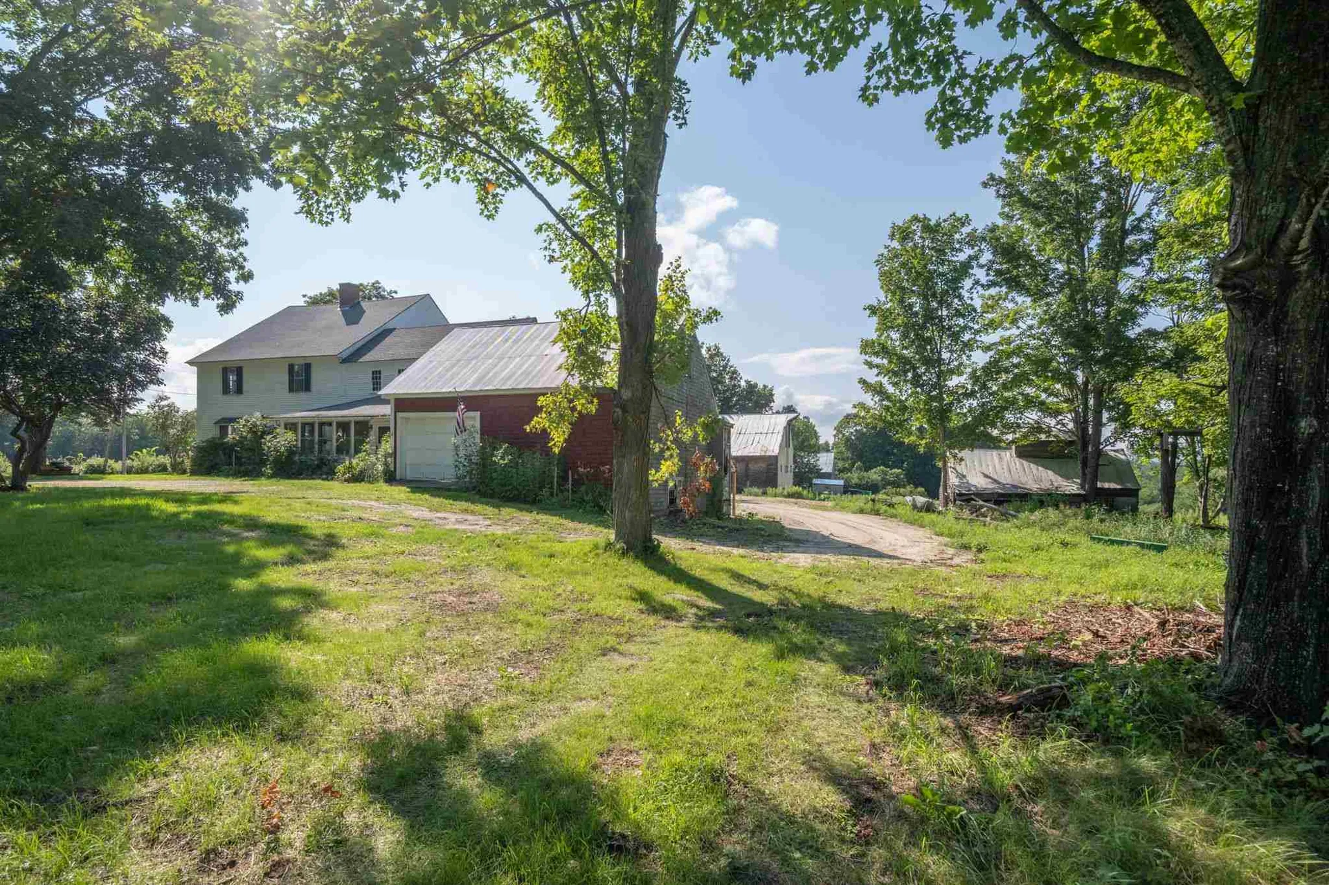 15 Middle Road Tuftonboro NH 03894