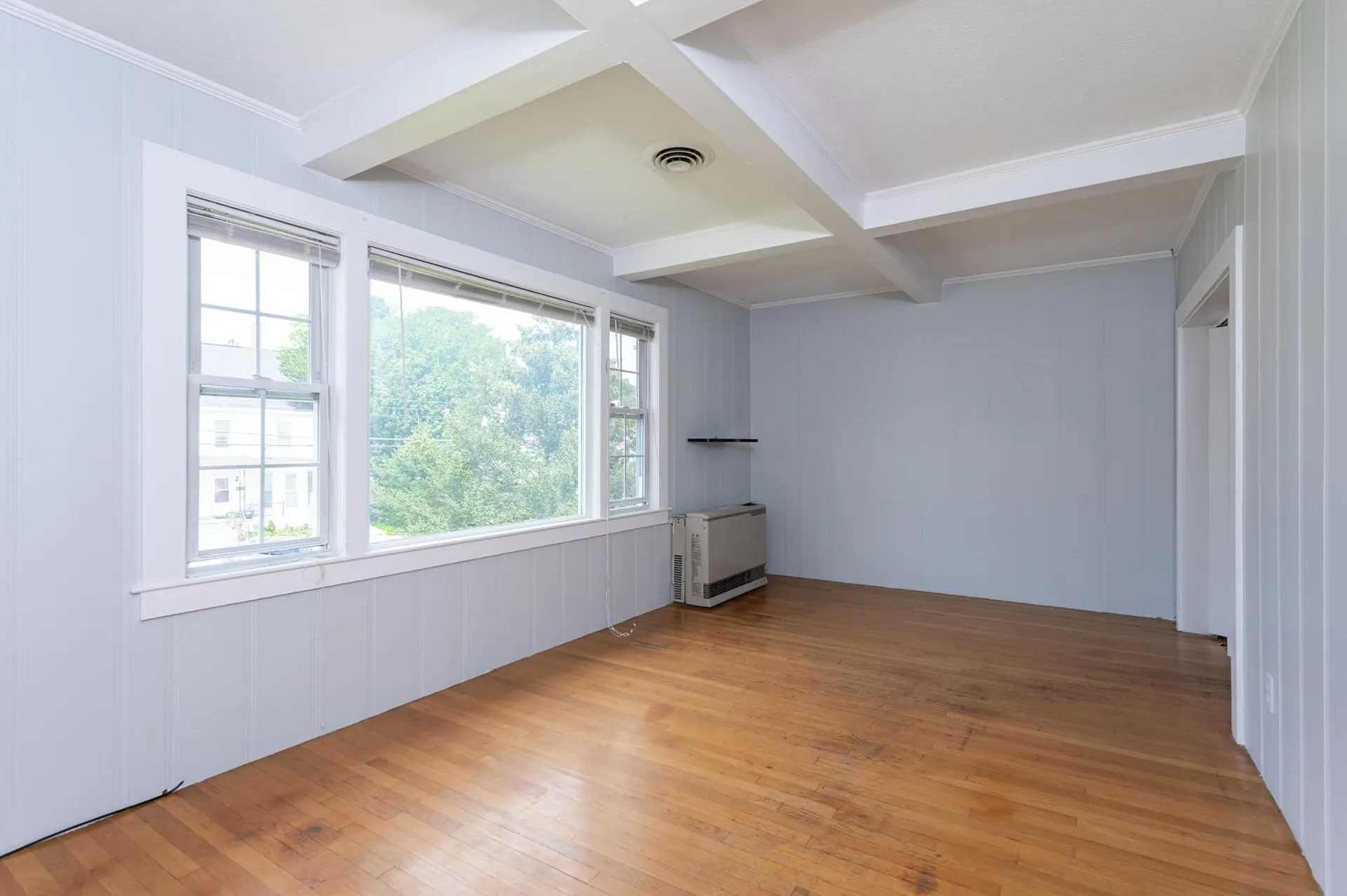 17 Norton Street Nashua NH 03064