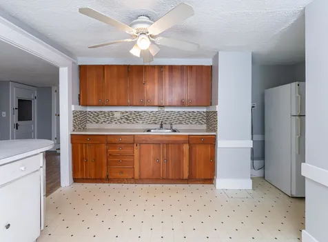 17 Norton Street Nashua NH 03064