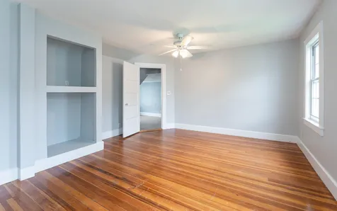17 Norton Street Nashua NH 03064