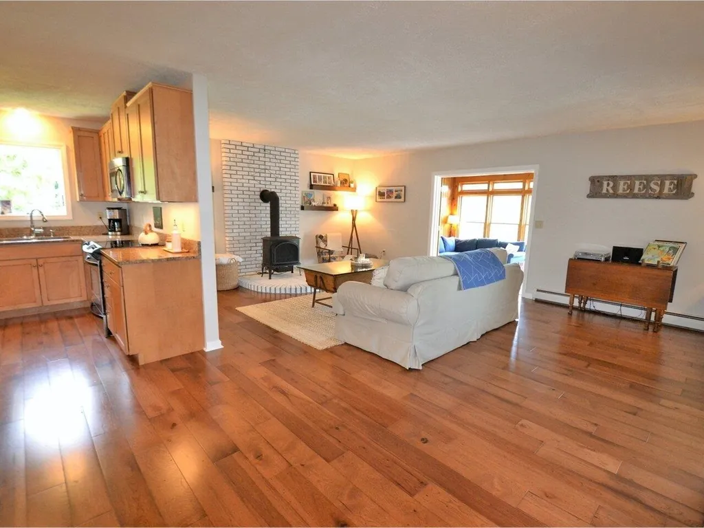 17 Paddock Lane Williston VT 05495