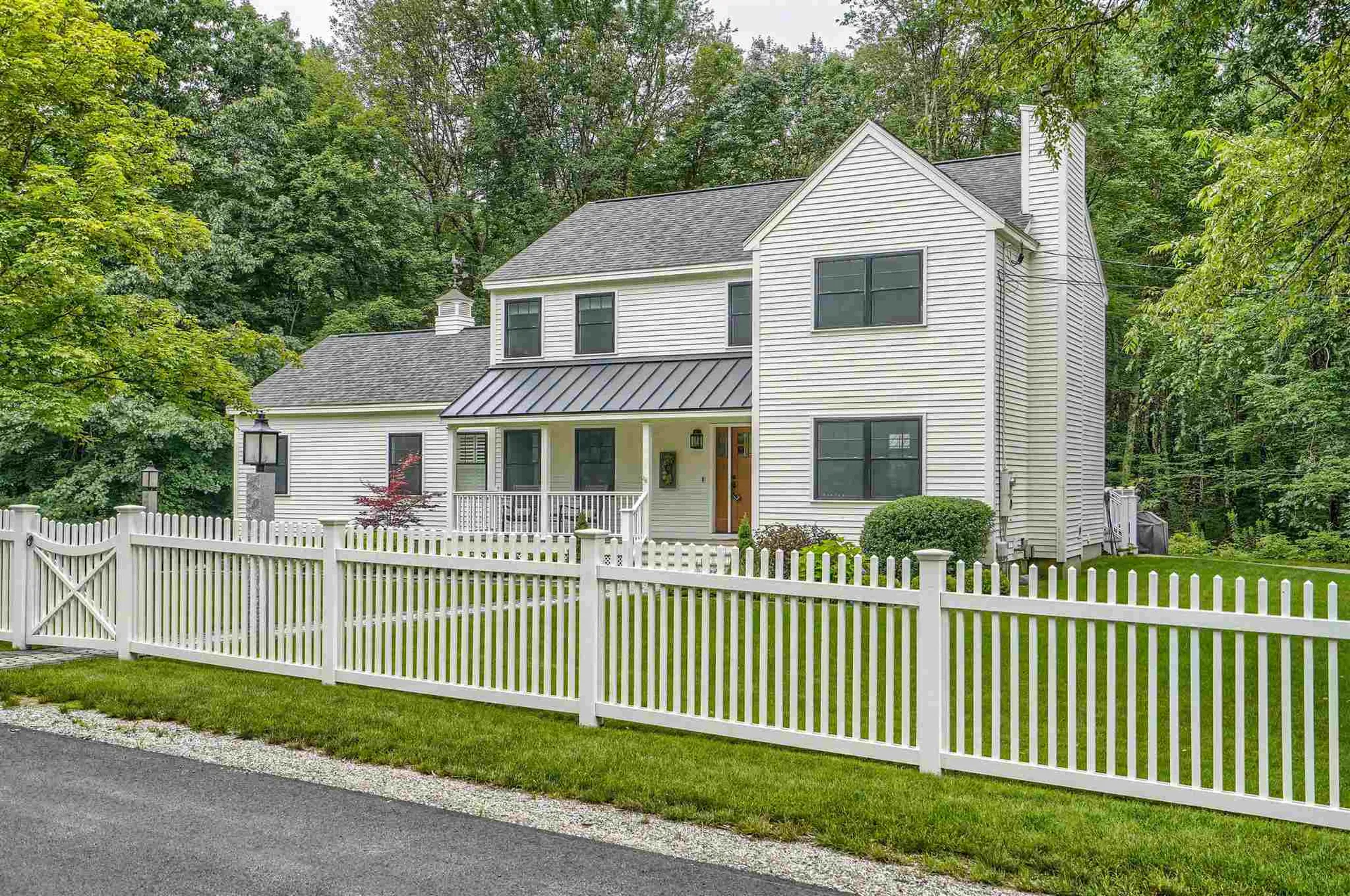 3 Scott Road Bedford NH 03110