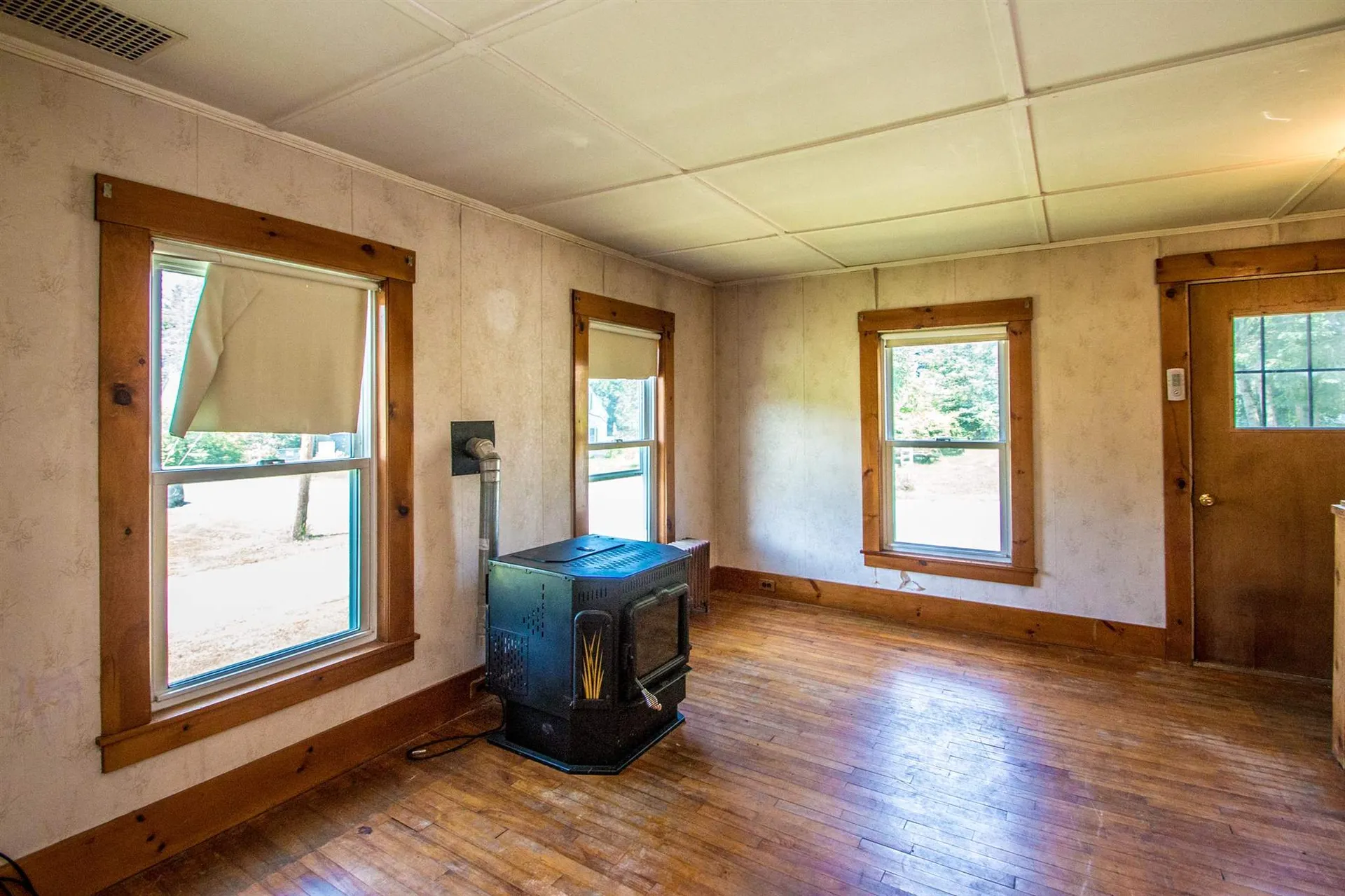 9 Garland Road Lancaster NH 03584