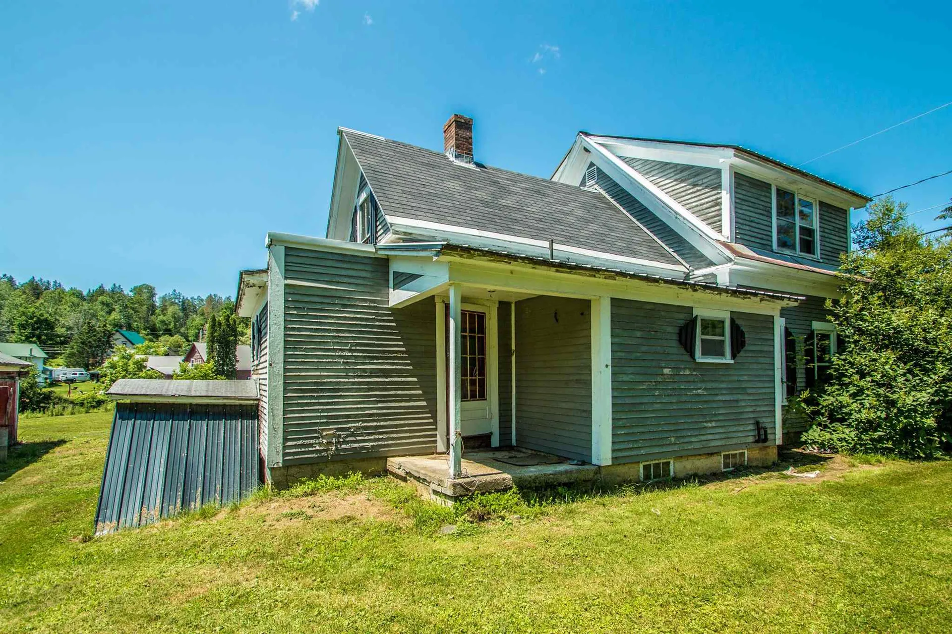 9 Garland Road Lancaster NH 03584