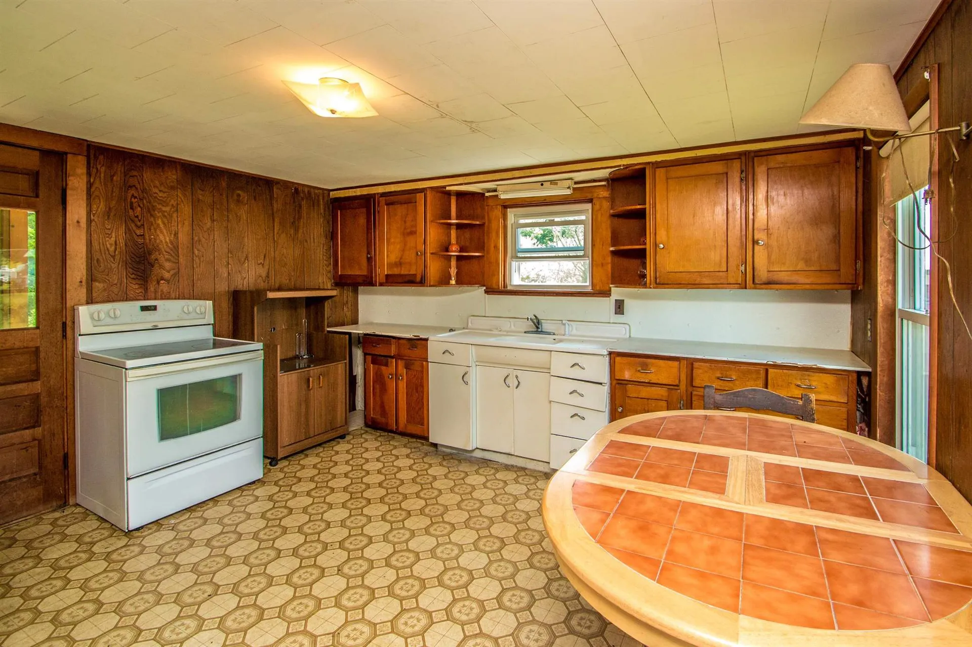 9 Garland Road Lancaster NH 03584