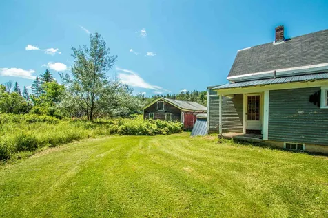 9 Garland Road Lancaster NH 03584