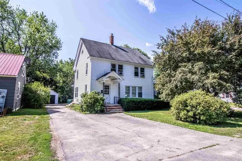 17 Railroad Avenue Rochester NH 03839
