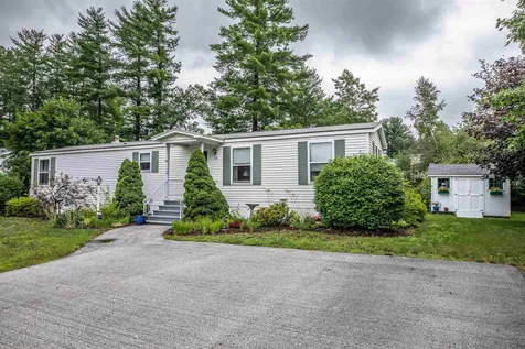 10 Pinewood Trail Concord NH 03301