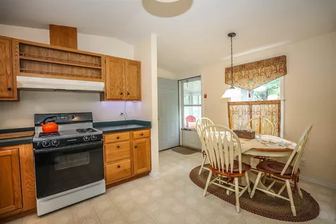 10 Pinewood Trail Concord NH 03301