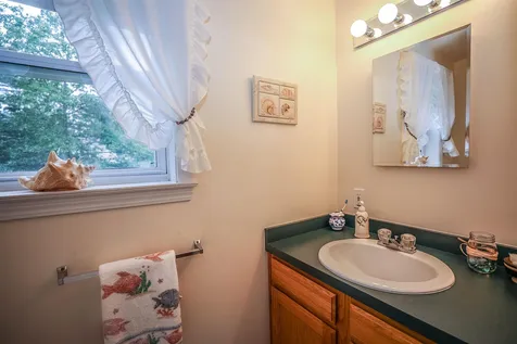 10 Pinewood Trail Concord NH 03301