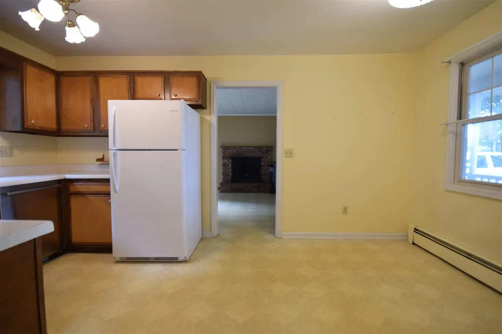 205 Biscayne Heights Colchester VT 05446