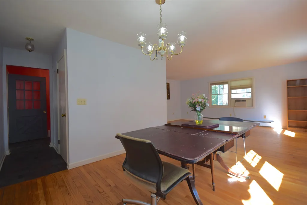 205 Biscayne Heights Colchester VT 05446