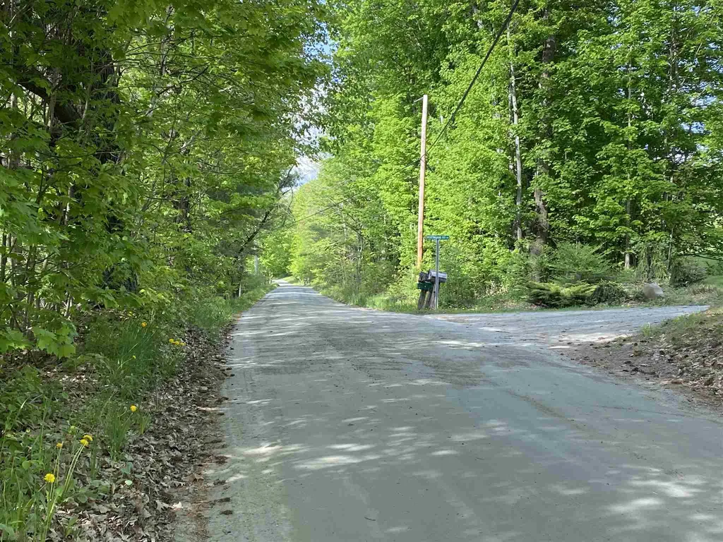 47 Grout Road Hartland VT 05048