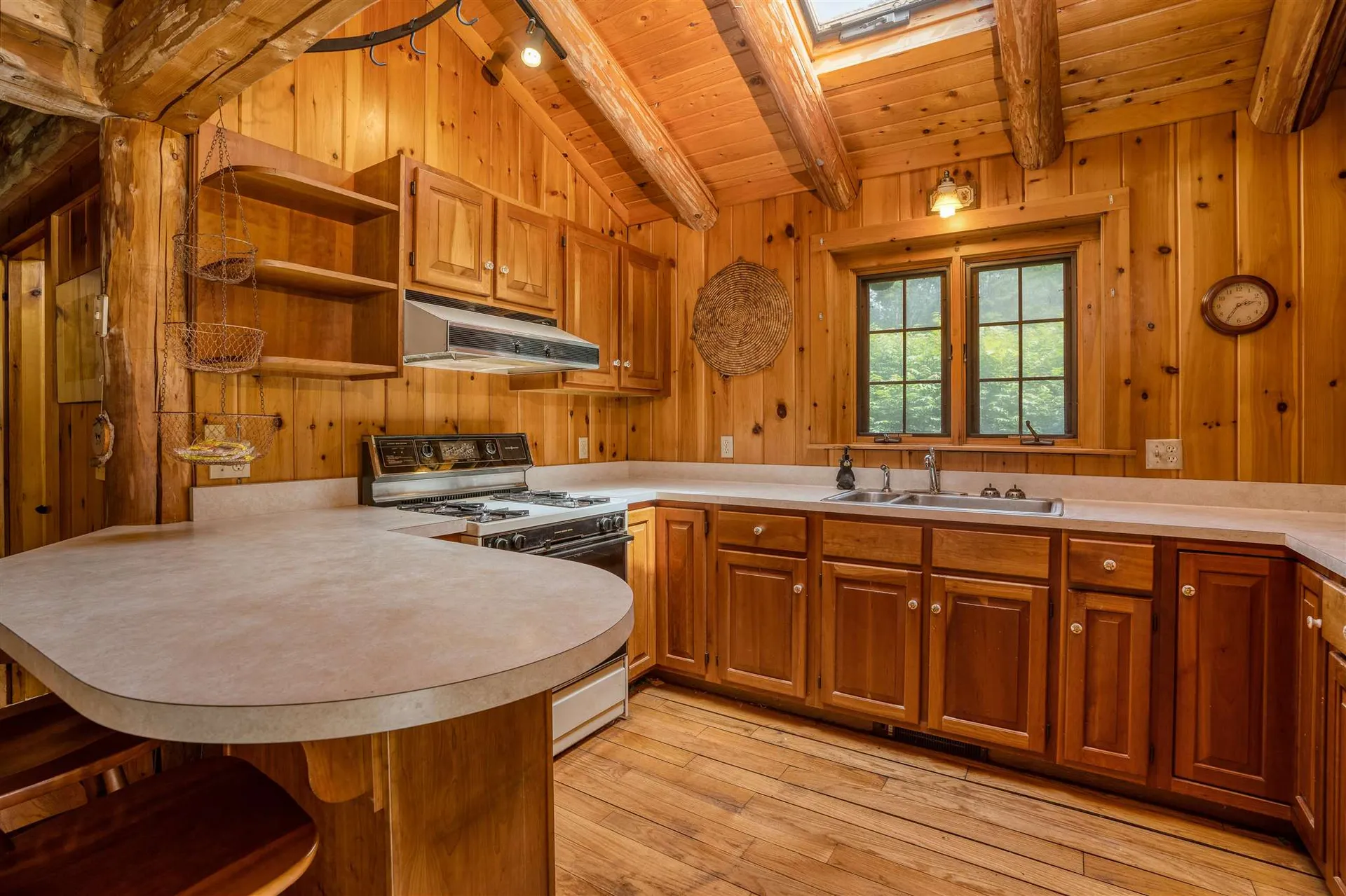 47 Grout Road Hartland VT 05048