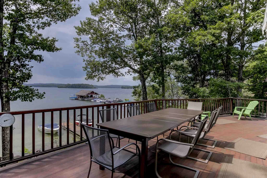 66 Boat House Road Moultonborough NH 03254