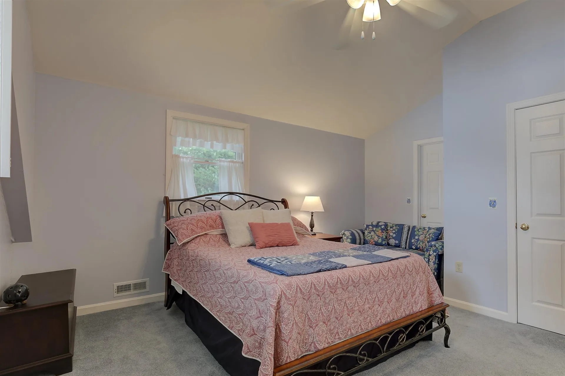 66 Boat House Road Moultonborough NH 03254