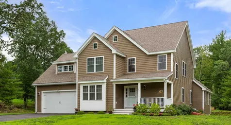 7 Powderhorn Drive Pelham NH 03076