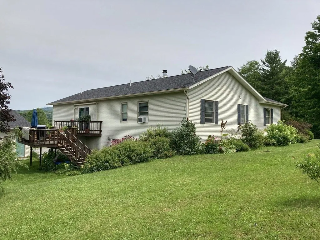 922 Gilman Road Hinesburg VT 05461