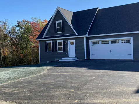48 Lovell Road Stratham NH 03885