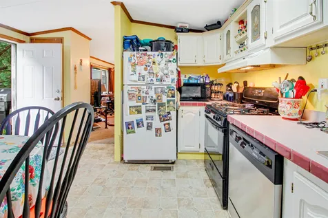 10 Poplar Place Warren NH 03279