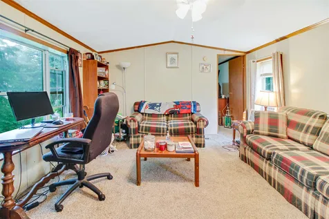 10 Poplar Place Warren NH 03279