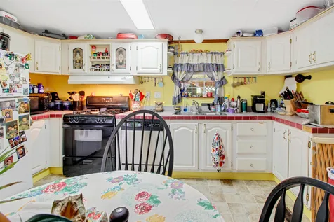 10 Poplar Place Warren NH 03279