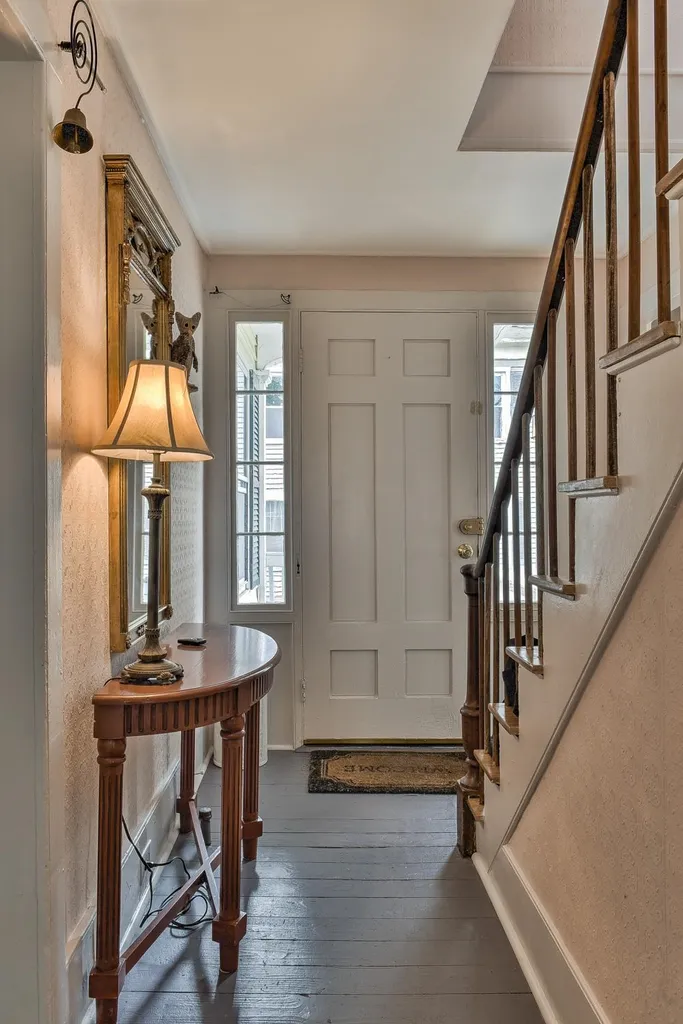 39 Elm Street Keene NH 03431