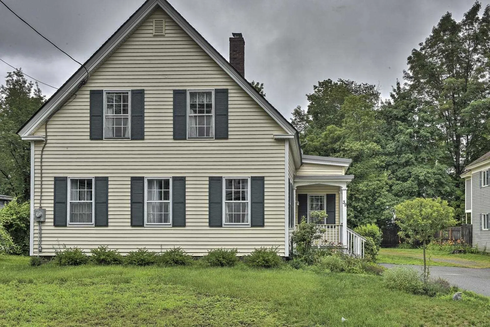 39 Elm Street Keene NH 03431