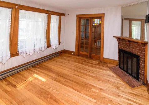 687 Western Avenue Brattleboro VT 05301
